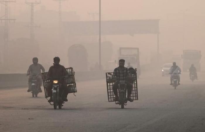 En Pakistán, la ciudad de Lahore quedó sumida en una nube de contaminación