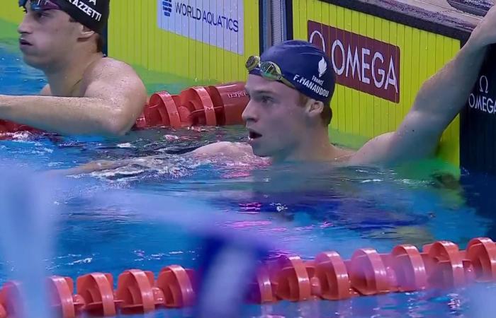 Léon Marchand gana los 400 m combinados y finaliza segundo en los 200 m estilo libre en Singapur