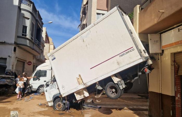 Inundaciones en España – “Hay cadáveres que nunca serán encontrados. Eso lo sabemos”: miembros de la peña usapista de Valencia cuentan sus últimas horas en el caos