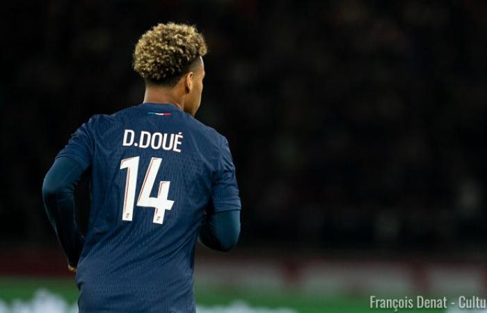 Club: Désiré Doué explica su elección de dorsal en el PSG