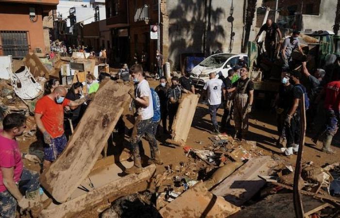 Inundaciones en España: al menos 211 muertos y nuevos refuerzos militares