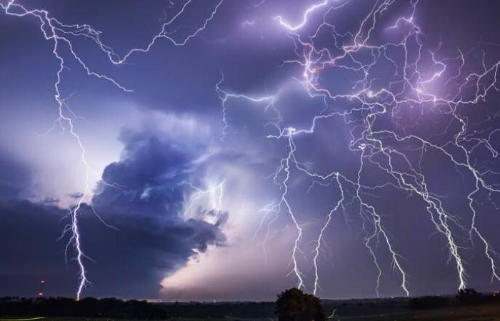 Orne puesto en alerta de tormenta por el tiempo con la tormenta Aitor – Angers Info