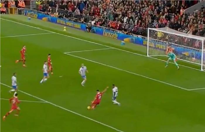 (Vídeo) El gol de la victoria de Salah dejó literalmente sin aliento a un comentarista excitable