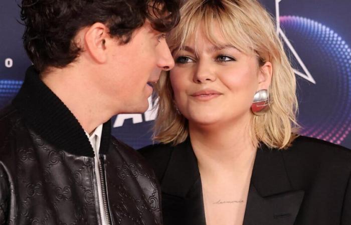 Louane se comprometió con Florian Rossi: ¡la foto del anuncio (con el anillo sublime) pasó completamente desapercibida!