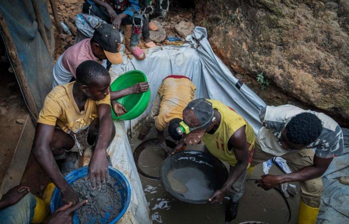 Minas de oro: “Se benefician del apoyo de las altas esferas”, las empresas chinas en el punto de mira en la República Democrática del Congo