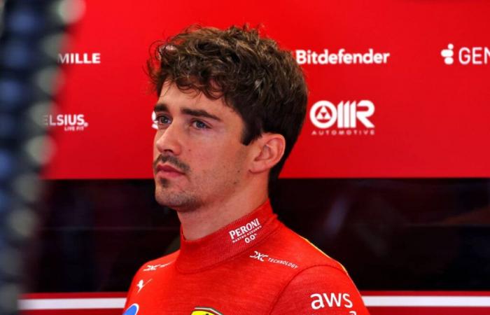 Fuerte multa a Charles Leclerc tras un desliz en la conferencia