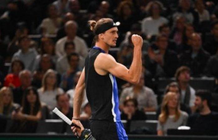 Rolex Paris Masters: Zverev se lleva Rune y competirá en la final