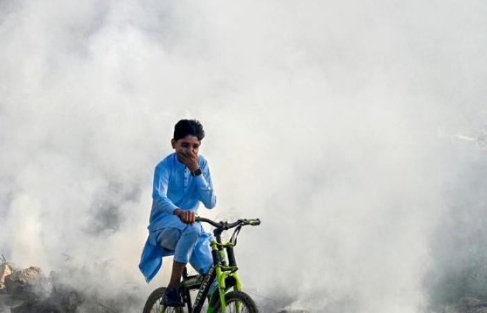 EN FOTOS. En Lahore, Pakistán, el índice de calidad del aire alcanza un nivel 40 veces superior al considerado aceptable por la OMS