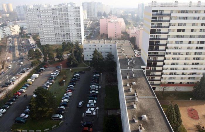 Oficial de policía herido, dos autobuses quemados, incendios de basura: segunda noche de violencia urbana en Rillieux-la-Pape, cerca de Lyon