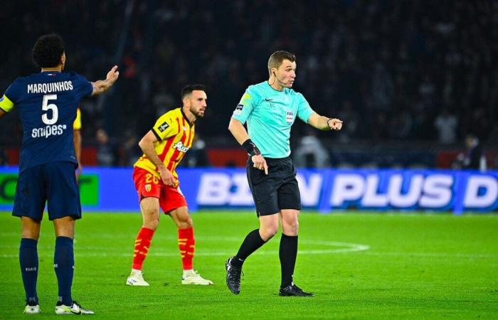 PSG-Lens: el VAR interviene, el árbitro ve la roja