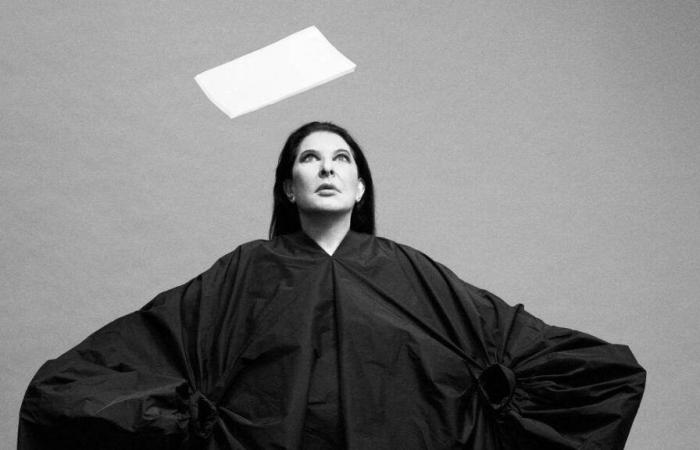 Marina Abramovic: “Si yo no tengo miedo al dolor, vosotros no deberíais tenerle miedo”