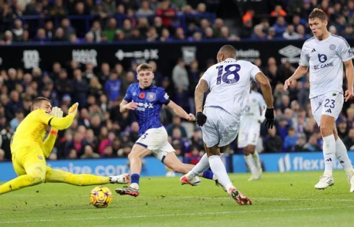 Ayew consigue un punto en Ipswich