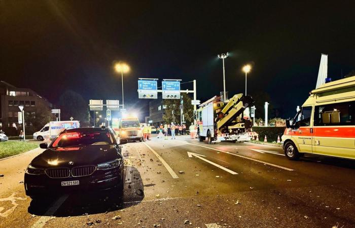 Grave accidente de tráfico en Regensdorf: el comandante de los bomberos, Laurent Cohn, cuenta cómo transcurrió la noche