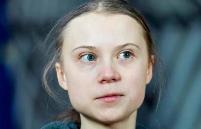 La activista medioambiental sueca Greta Thunberg calificó anoche a Donald Trump como la opción “más peligrosa” de cara a las elecciones, al tiempo que criticó a la administración saliente.