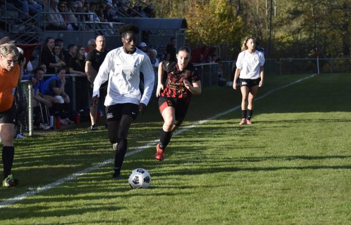 Copa de Francia femenina: Le Puy Foot venció al Saint-Julien-Chapeuil