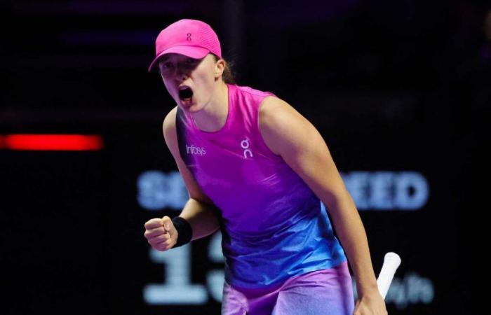 WTA Masters: Swiatek marca su regreso con un éxito sorprendente contra Krejcikova