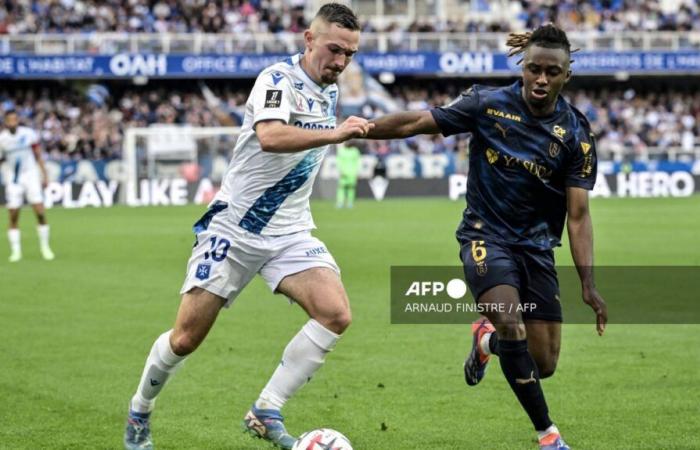 Auxerre golpea fuerte, Le Havre finalmente gana