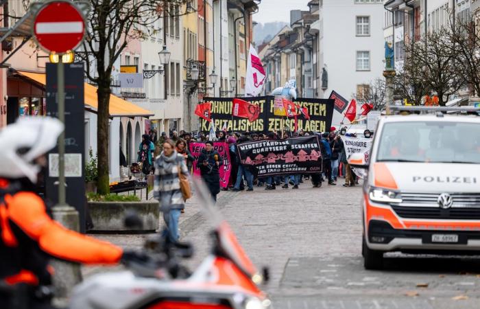 Manifestación en Winterthur: varios centenares de personas protestaron contra la escasez de viviendas