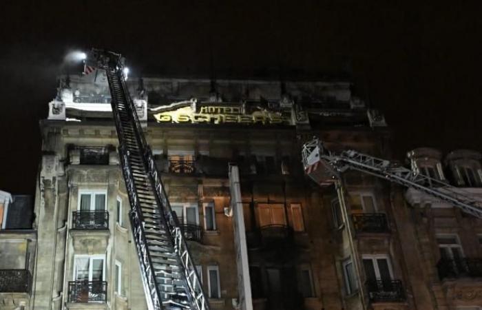 Un hotel destruido por un incendio, 40 personas evacuadas: ¿qué pasó anoche en Bruselas? (fotos)