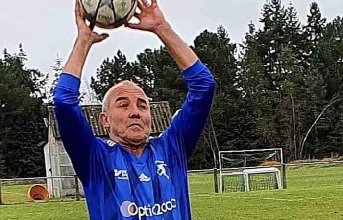 “Emblema del club de fútbol” de Moncé-en-Belin, Alain Gouffier falleció al final del partido