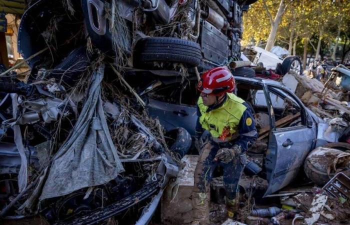 Rescatan a una mujer que estuvo tres días atrapada en su coche