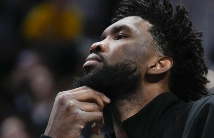 Tras un altercado con un periodista, Embiid es objeto de una investigación