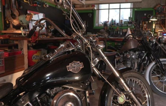 vende la moto de Johnny Hallyday para financiar su jubilación