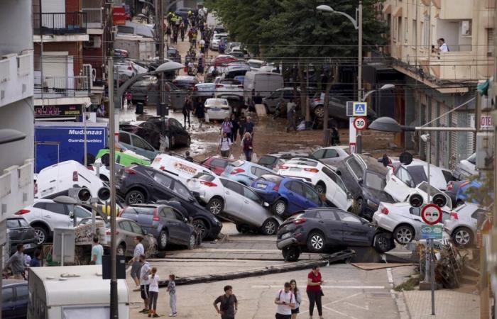 El número de inundaciones aumenta a 213 muertos y se esperan nuevas lluvias intensas