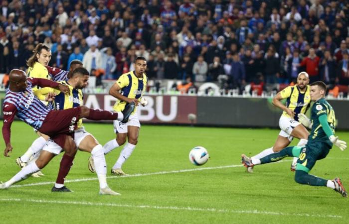 Día del derbi en Trabzon: el Fenerbahçe tomó la delantera