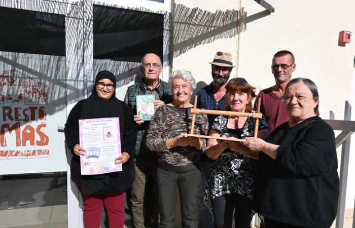 Bagnols-sur-Cèze: “Traces de vie”, el libro encuadernado a mano creado a partir de intercambios en la Casa de las Alternativas Solidarias