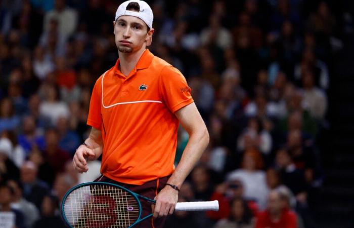 Rolex Paris Masters: físicamente embotado, Ugo Humbert se desploma en la final contra Alexander Zverev