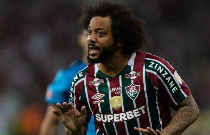 El contrato de Marcelo con el Fluminense rescinde tras choque con el técnico