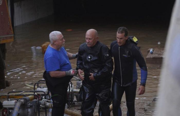 Inundaciones en España: la difícil búsqueda de los desaparecidos