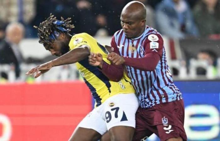 ¿Hay falta en el gol del Trabzonspor al F.Bahçe? Aquí están todas las posiciones controvertidas