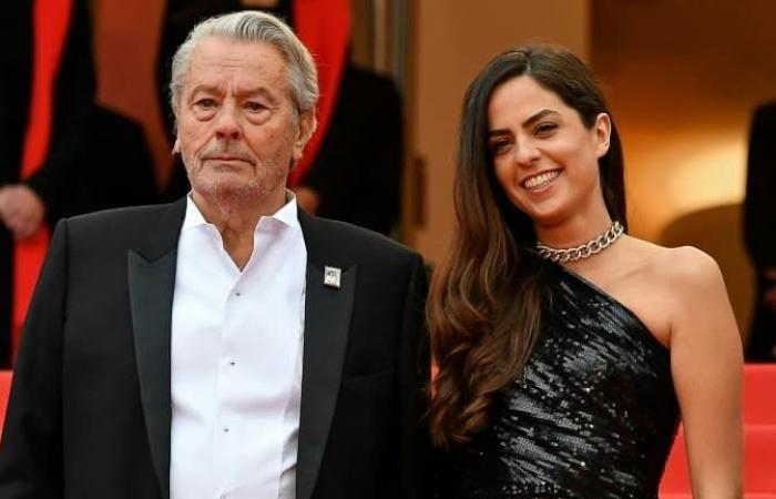 su hija Anouchka Delon revela el texto que leyó durante su funeral