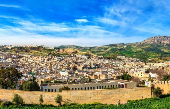 Informe meteorológico. Temperaturas en ligero ascenso este domingo 3 de noviembre con lluvias ligeras sobre el Mediterráneo