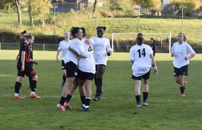 Copa de Francia femenina: Le Puy Foot venció al Saint-Julien-Chapeuil