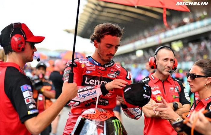 MotoGP Malasia J3, Debriefing Francesco Bagnaia (Ducati/1): “Soy un tipo sano, un verdadero deportista, así que no me gustan este tipo de cosas”, etc. (totalidad)