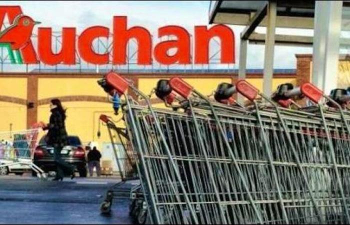 Auchan se prepara para anunciar un importante proyecto de plan social el martes