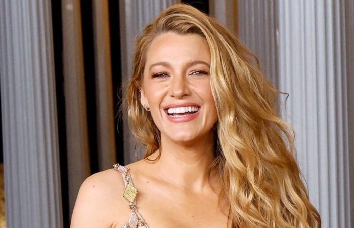 La mini cota de malla de Blake Lively es una versión muy desnuda de la elegancia medieval