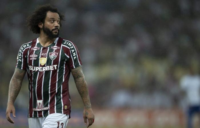 La enigmática frase de Marcelo tras ser expulsado del Fluminense