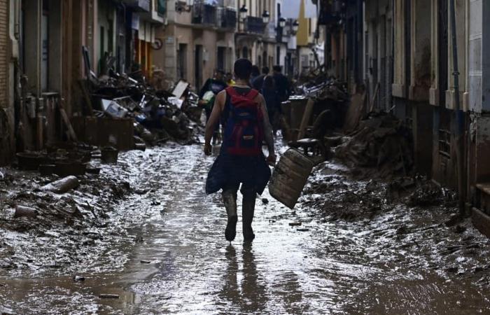 Nuevas lluvias torrenciales en Cataluña, el número de víctimas corre el riesgo de aumentar en Valencia