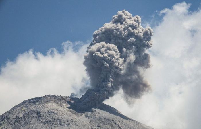 Indonesia | Una erupción volcánica mata a 10 personas