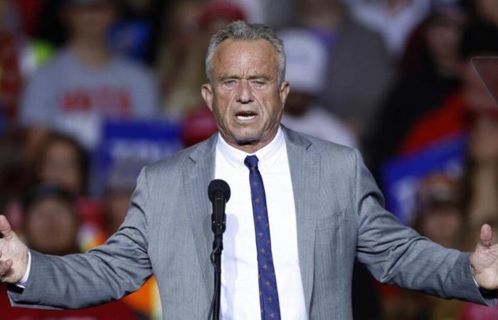 Robert Kennedy Jr llama a votar por Donald Trump en lugar de por él