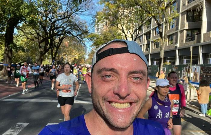 Bastien Caraccioli, amputado del brazo izquierdo, completó el maratón de Nueva York