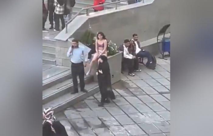 Preocupación por la suerte de la mujer iraní que se desnudó en público