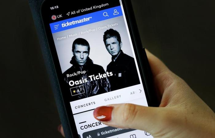 Estafas online: fans de Oasis estafados en Facebook