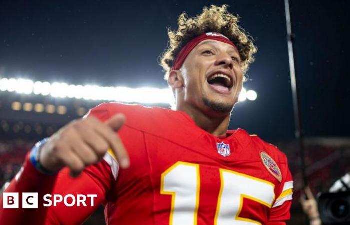 NFL: Patrick Mahomes ayuda a los Kansas City Chiefs a mantener un inicio invicto