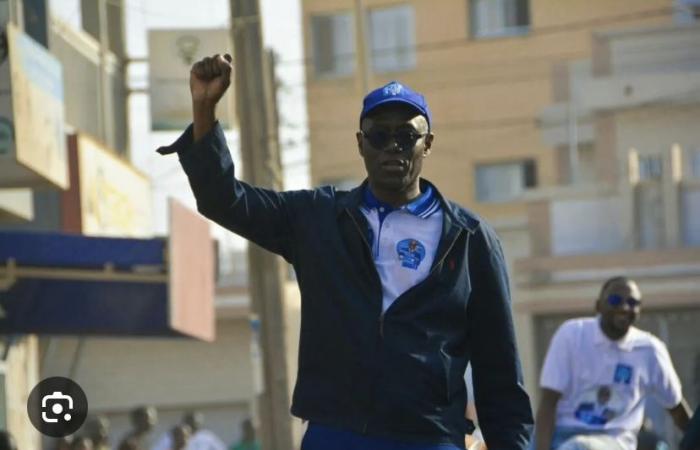 OUROSSOGUI: Thierno Alassane Sall bloqueado por la gendarmería para dejar pasar primero el convoy de Sonko