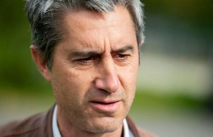 Discreto desde su ruptura con LFI, François Ruffin quiere volver al juego con el estreno de su película “Au travail!”